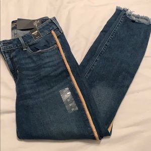 NWT Abercrombie Harper Gold Stripe Jeans